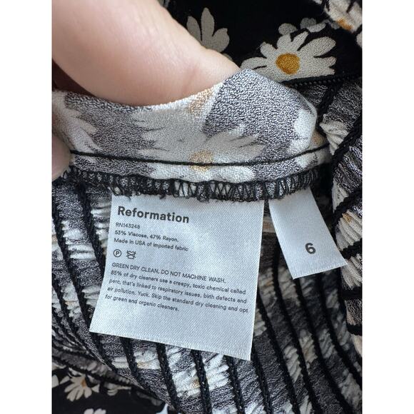 Reformation Black Daisy Sweetheart Blouse Sexy Classic Timeless Coquette Twee 6 - Picture 6 of 7